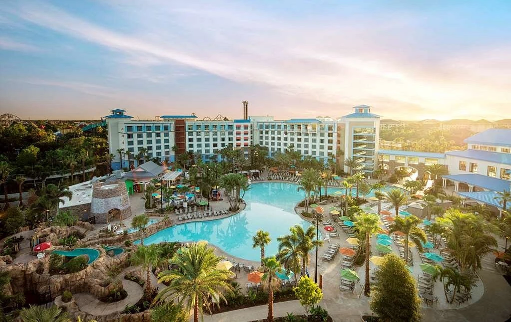 Universal Value Resort